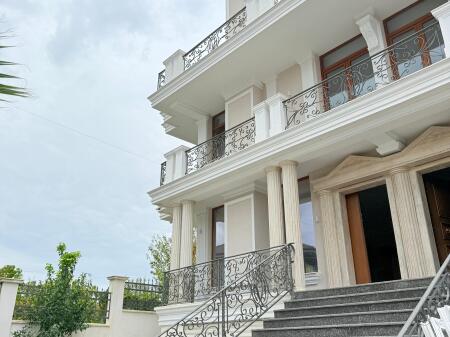  2 Adjacent Villas for Rent – Sauk, near the Brigades Palace