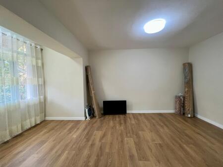 Apartment 1+1 for rent, opposite “Delijorgjit”, Tirana.