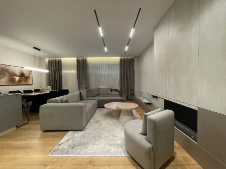 QIRA, APARTAMENT 2+1+2+PARKIM NE LIQEN TE THATE!