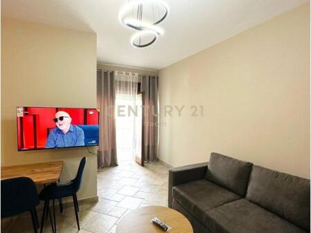 APARTAMENT 1+1 ME QIRA – QENDËR, 9-KATËSHET
