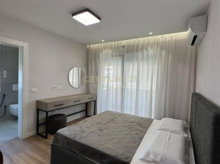  Apartament 2+1+2 me Parkim – Ish Tregu Elektrik, Pranë Shkollës së Baletit