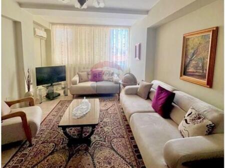 APARTAMENT 2+1 PËR QIRA NE BLLOK !