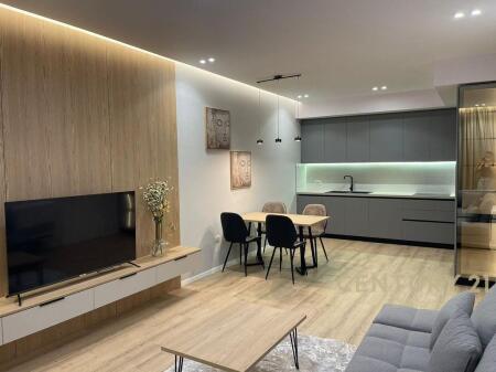 JEPET ME QIRA APARTAMENT 2+1+POST PARKIMI TE LIQENI I THATE , RADISONI