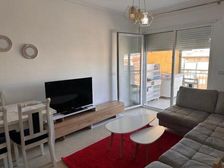 PER QIRA APARTAMENT 1+1 TEK FUSHA E ALI DEMIT ! 550 € /Muaj
