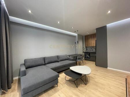 APARTAMENT 1+1 PER QIRA TEK TRIO TOWER !!