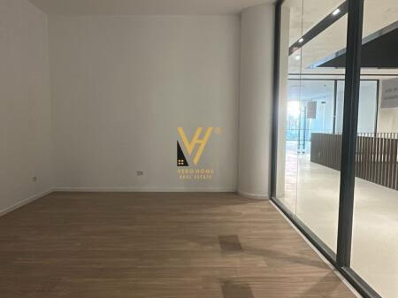 UFFICIO 38 M2 IN AFFITTO A MINE PEZA 800 EURO