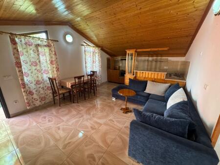  *2+1 apartment for rent*    *3 Brothers Kondi Street*    3rd floor of a villa, furnished    Parking spot   ‍‍ Only for families    450€