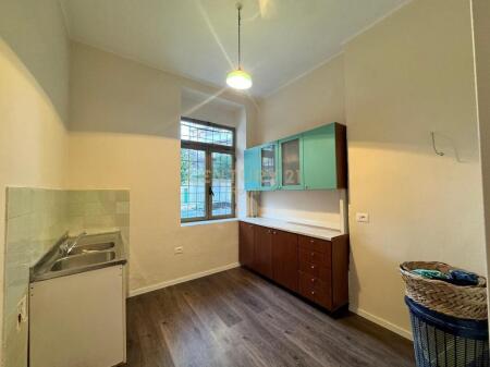 JEPET ME QERA APARTAMENT 2+1 PER ZYRA