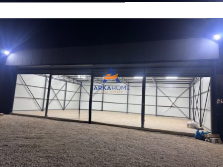 CAPANNONE IN AFFITTO 200 M2 "RRUGA E ARBERIT" 1.500 EURO
