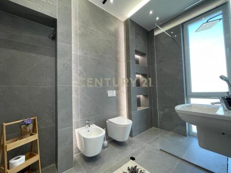 IN AFFITTO, DUPLEX 3+1+3+CORTILE CON 2 POSTI AUTO, FOREST RESIDENCE