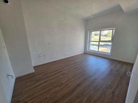 Apartment for rent for offices – Ali Demi (Mangalem Complex)!
