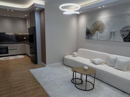 Shitet: Apartament 2+1+2 Astir