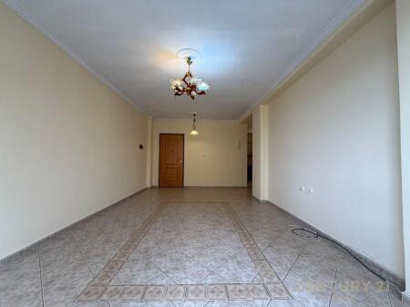 SHESIM APARTAMENT 2+1+2 TEK KOMUNA E PARISIT!