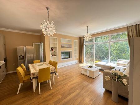 FOR RENT MODERN 2+1 APARTMENT WITH PARKING SPACE AT DRY LAKE
