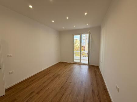 Apartament 2+1 ,Shitet