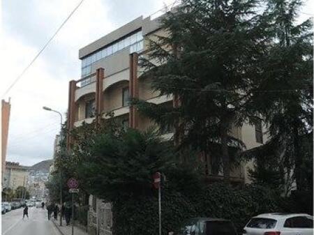AFFITTO, AMBIENTE COMMERCIALE, TIRANA E RE. MLS # 530581001-47