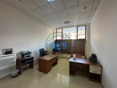 Ideal space for office/studio for rent in Vollgë, Durrës!