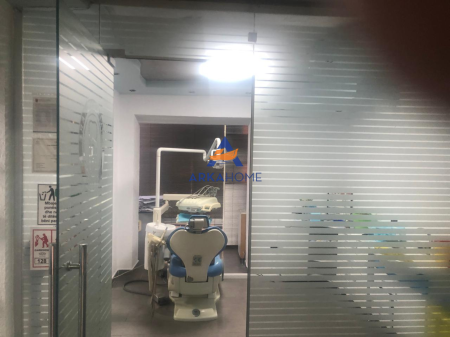 VENDITA AMBIENTE COMMERCIALE 70M2 "VIA BARDHYL" 155.000 EURO