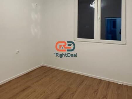 Buze Rruges Mine Peza, Shitet Super Apartament 2+1 I Sapo Investuar !!