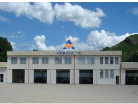 CAPANNONE+TERRENO 7500 M2 "MULLET, VICINO AL FIUME ERZEN" IN AFFITTO 6000 EURO