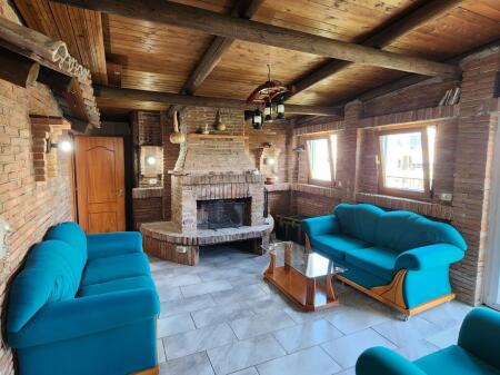 SHITET PENTHOUSE 356 M2 LIQENI THATE 715.000 EURO