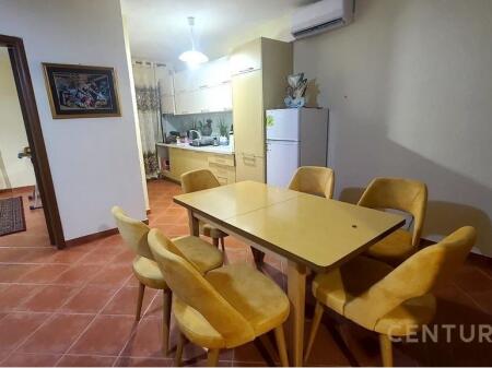 Apartament 1+1 per shitje ne Fresk te Thesarit i Shtetit
