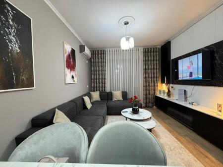 Apartment 1+1 for rent in Astir very close to the roundabout of Unaza e Madhe