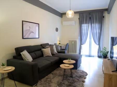 Villa in affitto 2+1 vicino al Complesso Grand (ID BV22517) Tirana