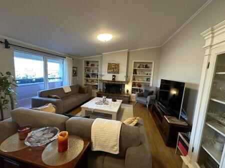 For sale, Penthouse 3+1+Parking Space, Dry Lake, Tirana.