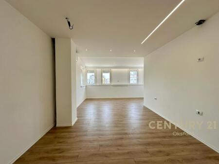 Appartamento 1+1 in vendita in Via Fortuzi, Centro