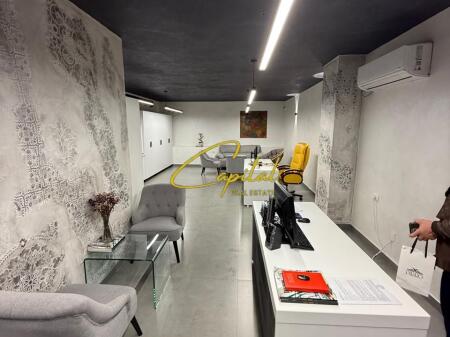 UFFICIO IN AFFITTO 59 M2 EX ESPOSIZIONE 1000 EURO