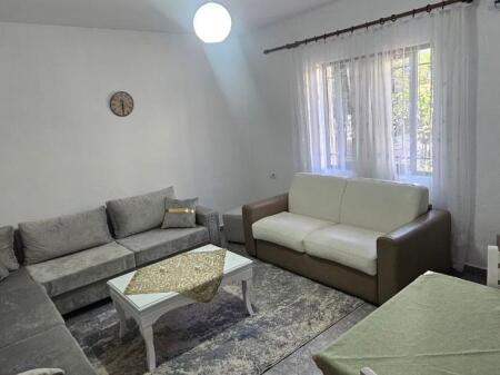 For rent 1+1 in the area of the old park