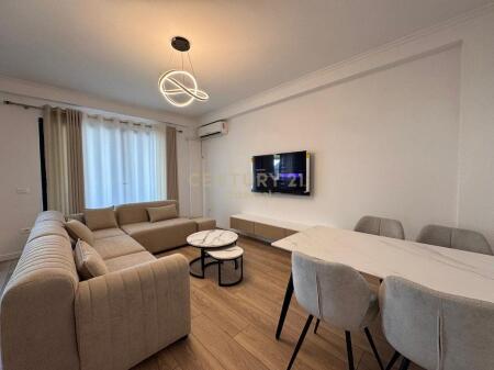 2+1 Apartment for Rent at the entrance of the residence 'Kodra e Diellit'