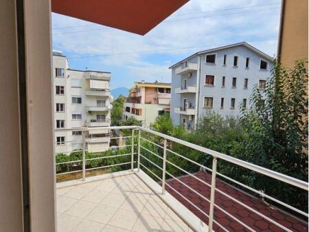  Apartment 2+1 for Rent – Near the Zoo, Tirana