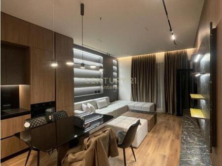 Appartamento 1+1 In Affitto in Square 21, 900€