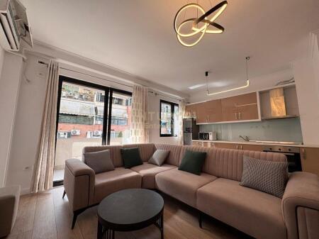 Apartment 2+1 for rent at the entrance of the residence 'Kodres se Diellit' 800 €