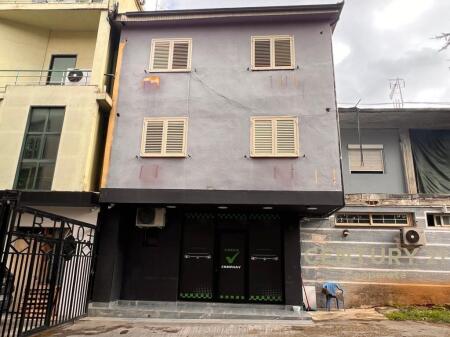 OKAZION! SHESIM GODINË 3-KATËSHE, RRUGA E DIBRËS AFËR QSUT 450,000 €