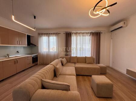 2+1 Apartment for Rent at the entrance of the residence 'Kodra e Diellit' 800 € /Month
