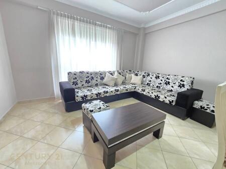 We rent out a 2+1+2+garage apartment on Jordan Misja street!