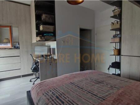 Apartament 2+1+2+Post Parkimi ne shitje tek, Kompleksi Mangalem