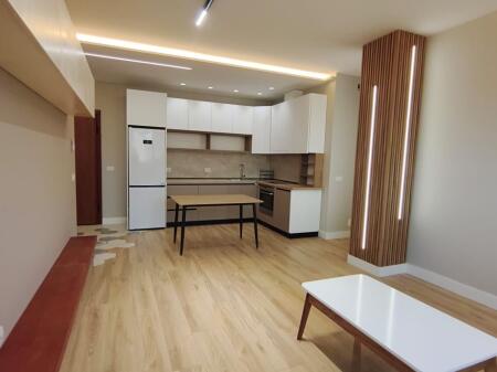 2+1,furnished opposite the Delijorgji complex, price 800 euros