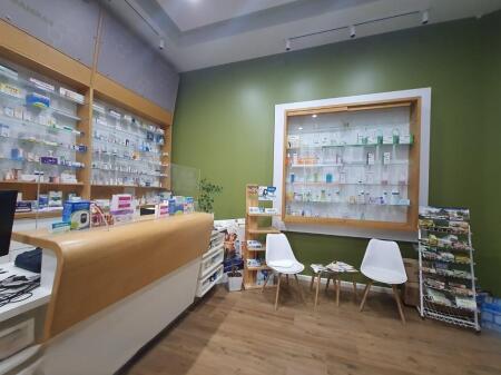 FARMACIA IN AFFITTO VICINO ALLA VIA KOSOVAREVE 850 € /Mese
