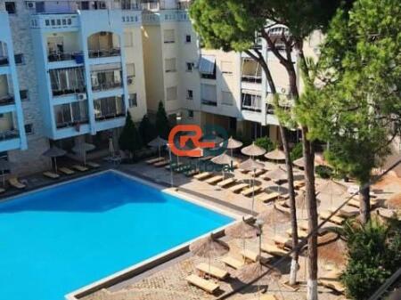Ne Golem, Shitet Apartament 3+1, Ne Kompleks Rezidencial Shume Prane Detit!!!