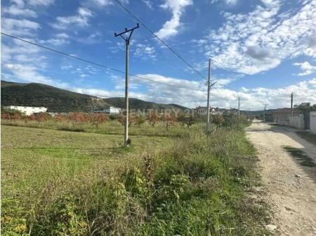 VENDIAMO TERRENO A OTLLAK BERAT!