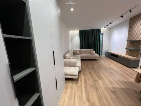 Apartament 2+1 Ne Shitje Tek Fusha e Aviacionit (ID B120744) Tirane