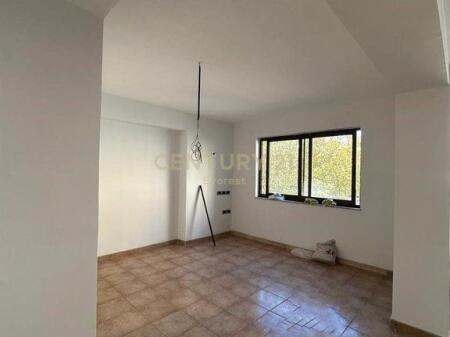 9 FLOORS, OFFICE FOR RENT