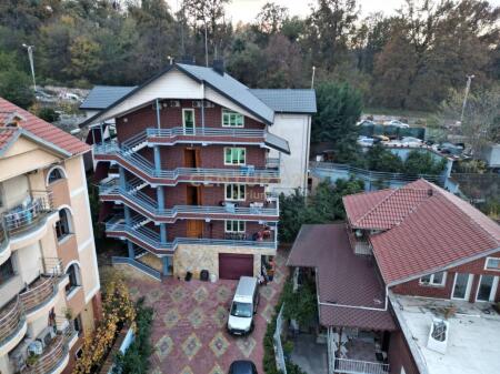 EDIFICIO DI 5 PIANI PER HOTEL O AIRBNB IN VIA ELBASAN!!! 11.000 € /Mese