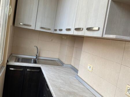 For rent Apartment 1+1 Empty, Ballet School near the Farmers Market Shyqyri Ishmi street 400 thousand lek