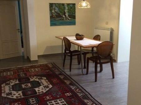 Shitet Apartament 2+1 +2 + Depo pranë Komunës së Parisit, Tiranë! Banim/ Biznes! 258,000 €