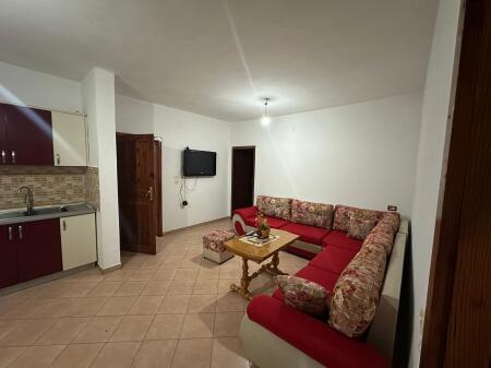 Tirane, for rent by Owner, no commission house 1+1+Balcony Floor 0, 80 m² (Parking space) 400 € (Nina Dimitrjevna Smirnova)
